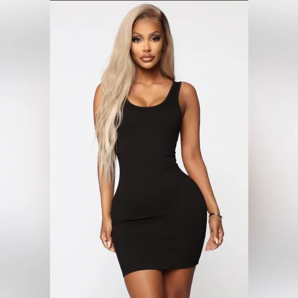 green emerald velvet dress Buckle Up Body Con Dress